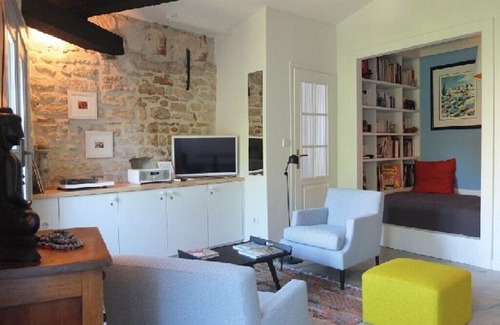 Historic Centre Apartment | Le Platane de la canourgue-Dreamlike apartment in the heart of Montpellier