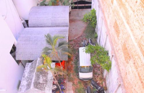 Kalapettai Hotel | LE PRINCE VILLA # NON AC ROOMS with CAR PARKING # TRIPLE 9 TRIPLE 4 16 DOUBLE ZERO