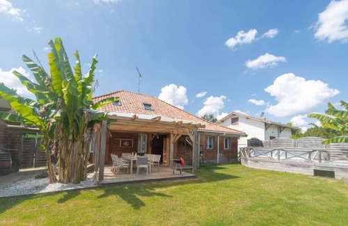 Contis-les-Bains House | Le Ranch by Interhome