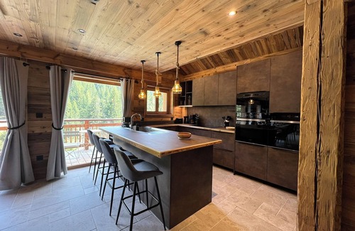 Taninges Ski Chalet | Le Refuge du Grand-père