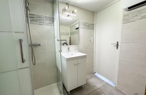 Port Leucate Apartment | Le Repaire de Leucate - Confort près de la Plage