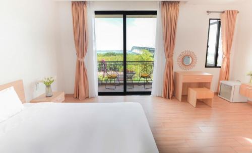 Cam Thanh Villa | Le Riverside Hội An villa by Hometown