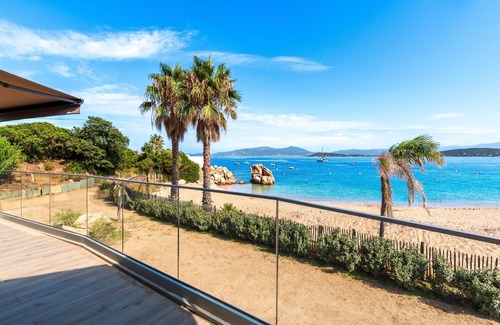 Verghia Apartment | Le Roc - 1er étage - Splendide Vue Mer