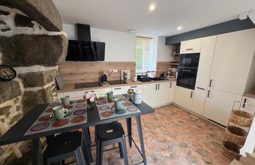 Lanildut House | Le Rumorvan - Magnifique maison en pierre renovee