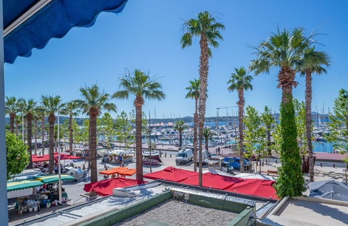 Bandol Apartment | Le Sémillon - Vue sur le vieux port Bandol