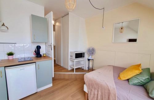 Quartier Hyper-Centre Apartment | Le Saint Jacques "Belle Étoile" Logement climatisé Hyper-Centre