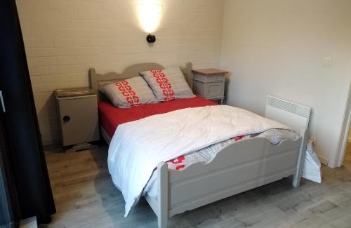 Vielsalm Apartment | Le Salmoyard, studio au bord du lac à Vielsalm