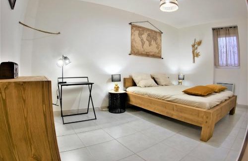 Faubourg Apartment | Le Salsero T4 de 93m2 en centre avec billard clim Prime vidéo Wifi fibre
