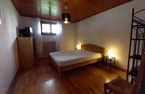 La Grave Apartment | Le Serret Blanc 1 - Beautiful apartment at the top of the village