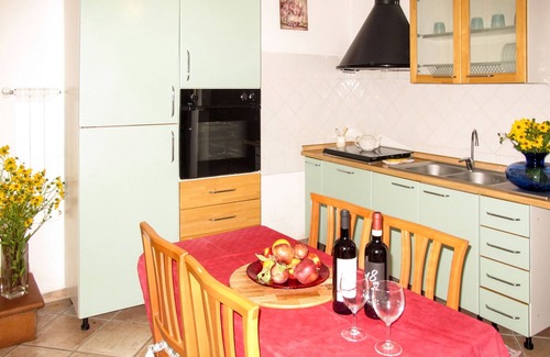 San Gimignano Apartment | Le Sodole - Papavero by Interhome