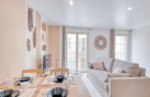 Montluel Apartment | Le Soleil d'Afrique - T3 - Montluel