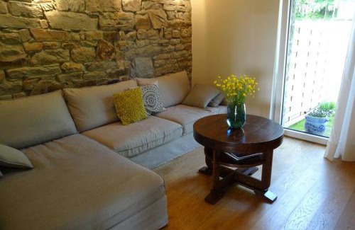 Waimes House | Le Son du Silence, gite 8 personnes avec sauna au bord du lac de Robertville et au pied des Hautes Fagnes