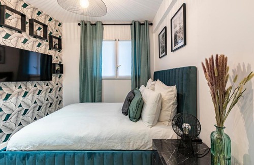 L'Europe Apartment | Le Studio Du Parc Monceau