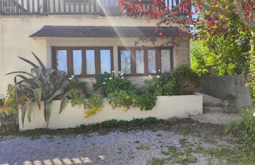 Plouneour-Trez Apartment | Le studio - La maison de la côte des légendes