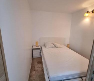 Narbonne-Plage Apartment | Le Sunrise - Appartement à deux pas de la plage