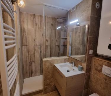 Narbonne-Plage Apartment | Le Sunrise - Appartement à deux pas de la plage