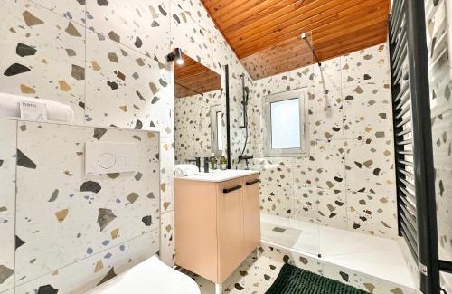 Mont-de-Marsan Apartment | Le Terrazzo - Élégant - Centre - Balcon - Lumineux