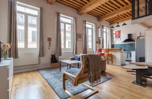Grande Cote - Annonciade Apartment | Le Tisserand - Superbe Canut pentes Croix Rousse