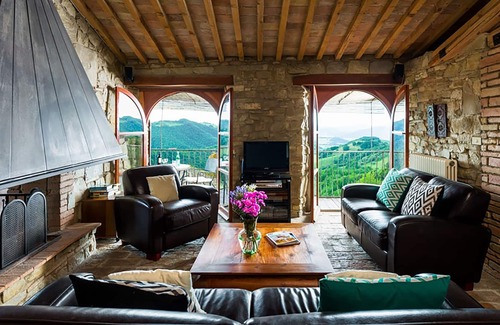 Montelovesco Villa | Le Vignaie - Relaxing villa with incredible views