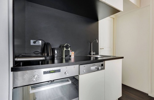 Quartier du Mail Apartment | Le Zebbrre