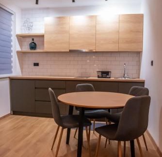 Prokuplje Apartment | Lea