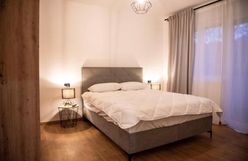 Prokuplje Apartment | Lea