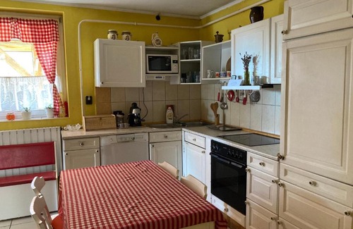 Gyongyos Apartment | Leander Vendégház