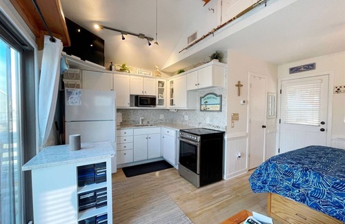 Hatteras Condo | Leap into Dry Dock for an unforgettable vacation!