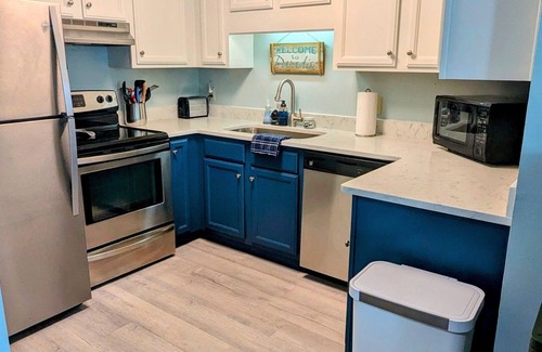 Orange Beach Condo | Leaves are falling… and so are our rates- 2BR 2BA Beachfront