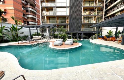 Leblon Apartment | Leblon Studio - View of the Christ, pool and gym.