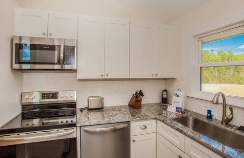 Pittman Center Ski Chalet | LeConte Mountain Breeze - $1089 FREE tickets each paid day, Dollywood and More!