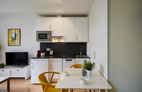 Recoletos Apartment | LEEWAYS APARTMENT III in ALCALÁ 99