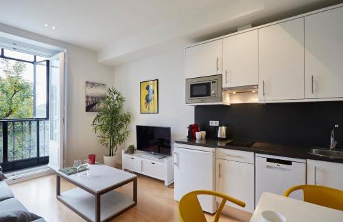 Recoletos Apartment | LEEWAYS APARTMENT III in ALCALÁ 99