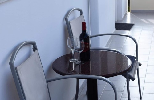 Ialyssos House | Lefteris Insta-worthy Studio with Balcony