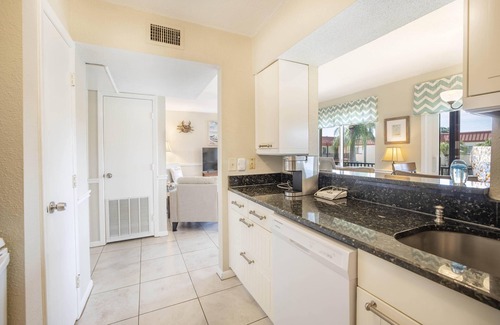St. Petersburg - Clearwater Condo | Legacy Lodge