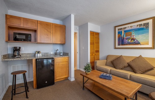 Florida Central Atlantic Coast Hotel | Legacy Vacation Resorts - Lake Buena Vista