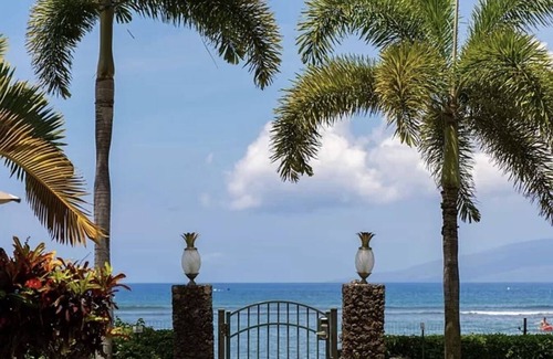 Historic Lahaina Front Street Condo | Legal STR Hotel Zoned Lahaina Shores Serene Oceanfront Escape with Mountain View