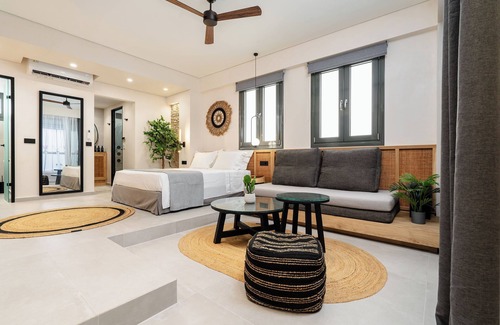 Naxos Town House | Legato Spa Suites