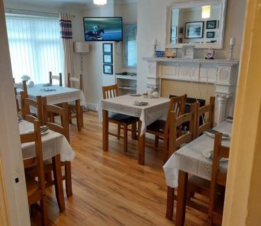 Londonderry House | LegenDerry B&B