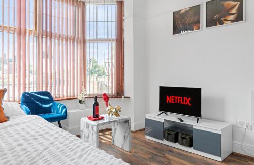 Welford Apartment | Leicester1BR-WiFi-ModernApt-Kitchen-Sleeps2