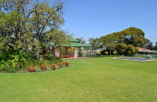 Krugersdorp North Apartment | Lekkerrus guesthouse