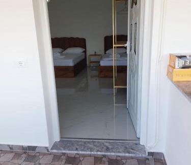 Qafe e Gjashtes Apartment | Leli Apartments