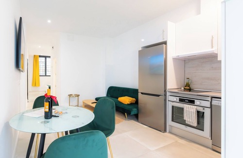 Castillejos Apartment | LEMON APARTMENT & HOTELS