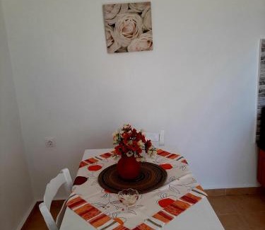 Sitia House | Lemon Garden 1