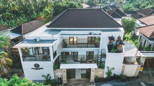 Anturan Hotel | Lemon Tree Hotel Bali