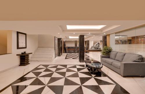 Jamshedpur Hotel | Lemon Tree Hotel, Centre Point, Jamshedpur