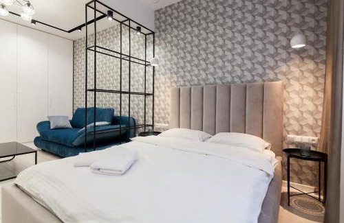 Lviv City Center Apartment | LEOGRAND Apartment on Chornomorska, 9