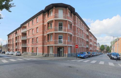 Valenciennes Apartment | Les 6 rois