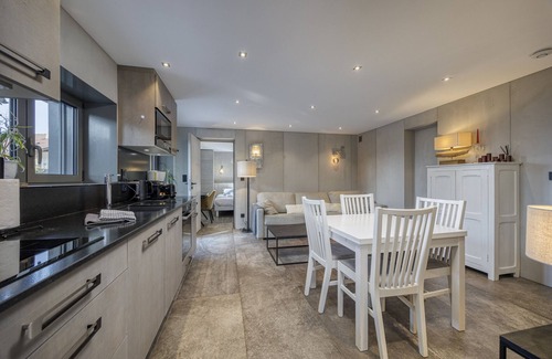 Menthon-Saint-Bernard Apartment | Les Côteaux du Château - OG IMMO