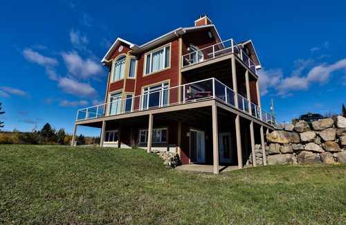 Petite-Riviere-Saint-Francois Cottage | Les Sommets Charlevoix
